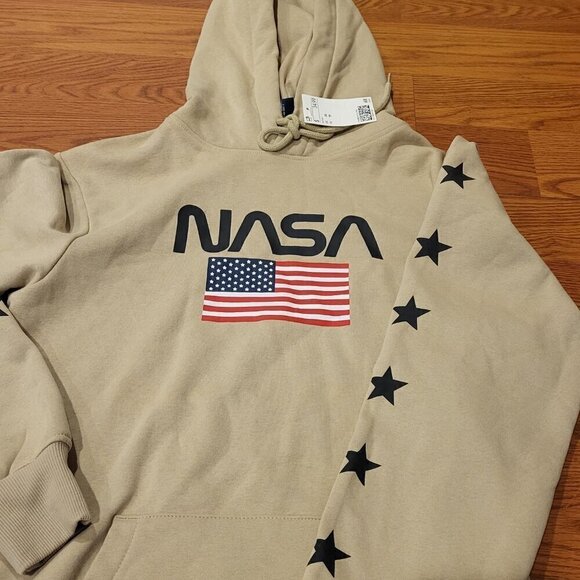 NASA Hoodie Sweatshirt Astronaut Graphic Size XS New with Tag Tan Cream H&M - Picture 3 of 11